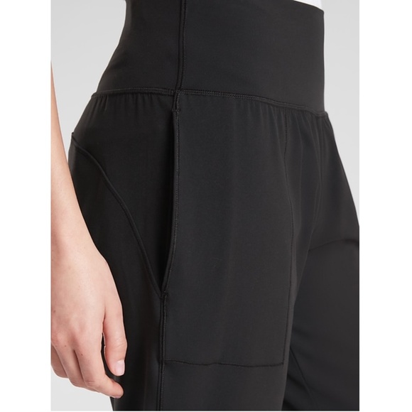 Athleta Pants & Jumpsuits Nwt Athleta Cruise Salutation Jogger In
